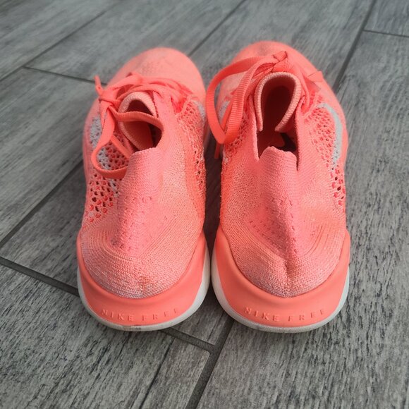 Nike Free RN Flyknit 2017 Women’s Running Shoes Size 6.5 Coral Pink White - Picture 6 of 11